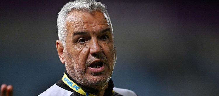 Η απάντηση του Σάμιου για το μέλλον του στον ΑΠΟΕΛ