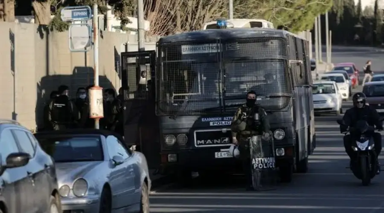 Επεισόδια μεταξύ οπαδών του Παναθηναϊκού στο ΟΑΚΑ-Ένας τραυματίας