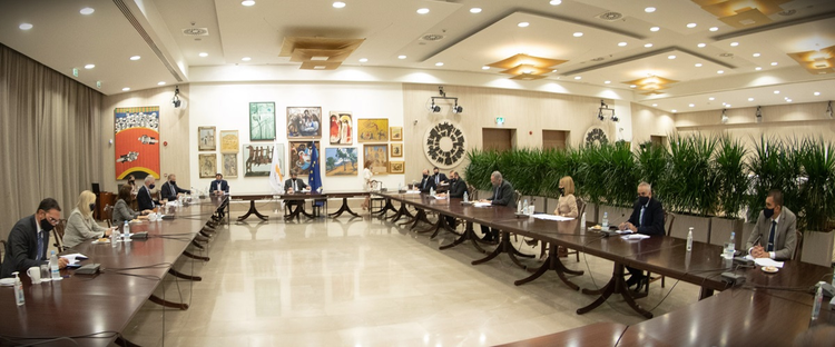 b4418caf-d6f6-4f96-b86e-44b785691cb0.jpg