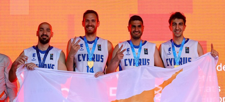 DOC.20250529.8533266.xrisoantdronstobasket1