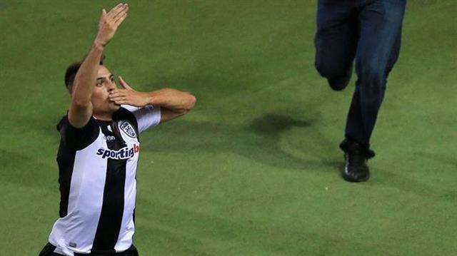 Ο Μακ με εκπληκτικό σουτ άνοιξε το σκορ για τον ΠΑΟΚ