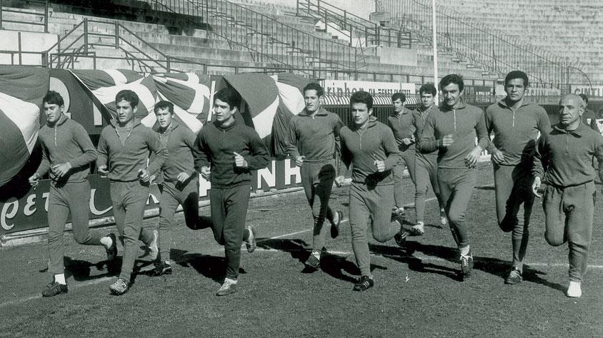 Πριν από σχεδόν μισό αιώνα η Εθνική ή Μικτή Κύπρου, όπως την αποκαλούσαν τότε, σημείωνε την πρώτη της νίκη σε επίσημο αγώνα, για τα προκριματικά του EURO 1968, με τον Πάμπο Αβρααμίδη στον πάγκο της