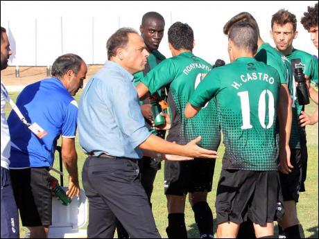 Παρά τις υποσχέσεις από τους διοικούντες, οι ποδοσφαιριστές ακόμη δεν πήραν χρήμα στην τρέχουσα σεζόν