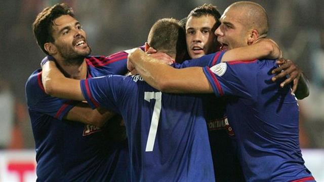 Με γκολ των Ιντέγε και Μιλιβόγιεβιτς ο Ολυμπιακός έκανε το έξι στα έξι 