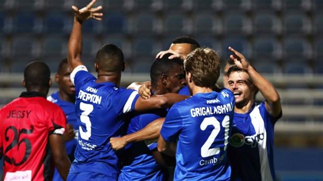 Με γκολ του Ομπρέγκον στις καθυστερήσεις διαμορφώθηκε το τελικό 2-2