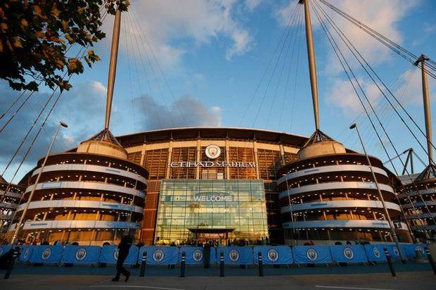 Λίγες ώρες πριν το Μάντσεστερ Σίτι - Μπαρτσελόνα, το "Etihad Stadium" εκκενώθηκε για ένα 10άλεπτο, καθώς χτύπησε ο πυροσβεστικός συναγερμός, όμως δεν υπήρχε ούτε καπνός, ούτε φωτιά