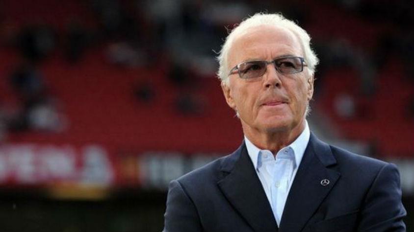 Την επιθυμία του για παραμονή του Πεπ Γουαρδιόλα στον πάγκο της Μπάγερν Μονάχου και μετά το καλοκαίρι του 2016 όπου λήγει το συμβόλαιό του, εξέφρασε ο Φραντς Μπεκενμπάουερ.
