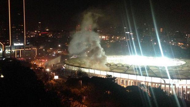 Ο δημοσιογράφος του Radyospor, Οζγκιούρ Σαντσάρ, υποστήριξε ότι δεν επελέγη τυχαία από τους τρομοκράτες το γήπεδο της Μπεσίκτας και το ματς με την Μπούρσασπορ