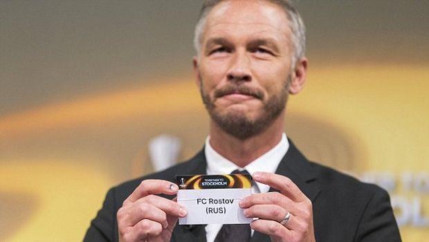 Οι ηρωικοί οπαδοί της Μάντσεστερ Γιουνάιτεντ που θα διασχίσουν 3.744 μίλια για να την δουν στη Ρωσία με την Ροστόφ θα έχουν ένα σημαντικό χρηματικό μπόνους από τη διοίκηση του συλλόγου