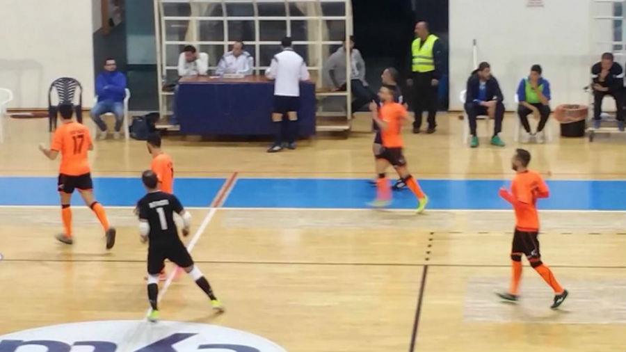 Πρώτες απώλειες βαθμών για το πρωτοπόρο ΑΠΟΕΛ στο Πρωτάθλημα Futsal Α΄ Κατηγορίας.