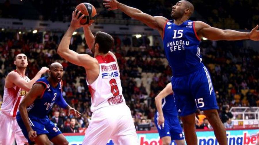 Η Εφές νίκησε τον Ολυμπιακό με 81-68, δίνοντας τέλος στο αήττητο σερί (14-0) του σε Ελλάδα-Ευρώπη. Ανώτεροι οι Τούρκοι σε όλο το ματς. Σε όμιλο "φωτιά" οι Πειραιώτες στο TOP-16, με Ρεάλ, Μπαρτσελόνα και ΤΣΣΚΑ.

