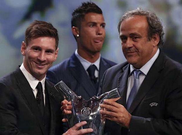 Την προτίμησή του στο Λιονέλ Μέσι έναντι του Κριστιάνο Ρονάλντο για το βραβείο της Χρυσής Μπάλας το 2015 αποκάλυψε με δηλώσεις του ο θρυλικός Βραζιλιάνος άσος, Ρονάλντο.