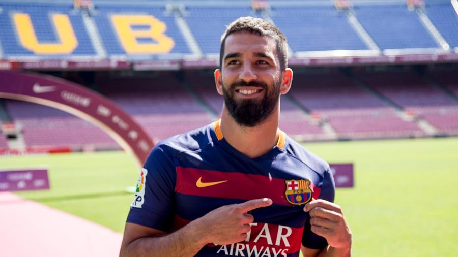 Η ομάδα της Βαρκελώνης έχει το δικαίωμα μεταγραφών μετά από ένα χρόνο