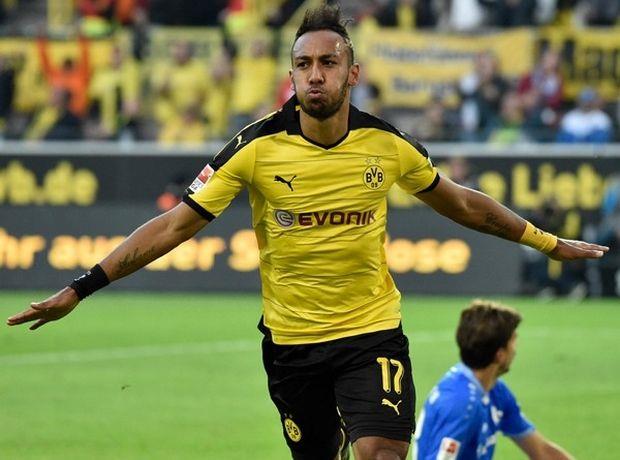 Το βράδυ της Πέμπτης (7/1) βγήκαν τα αποτελέσματα της ψηφοφορίας για τον καλύτερο Αφρικανό Παίκτη για το 2015, με τον Πιέρ-Εμερίκ Ομπαμεγιάνγκ να στέφεται νικητής και να "σπάει" το σερί του Γιαγιά Τουρέ.