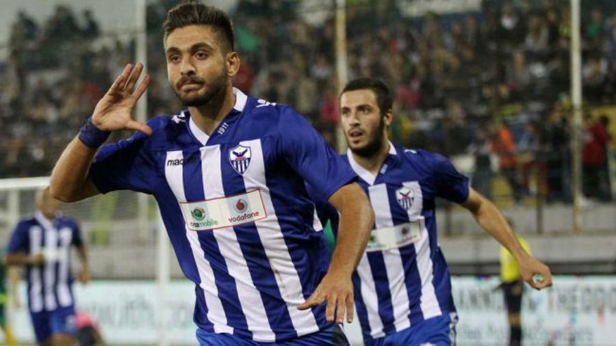 O Έλληνας επιθετικός ένιωσε ενοχλήσεις στους κοιλιακούς