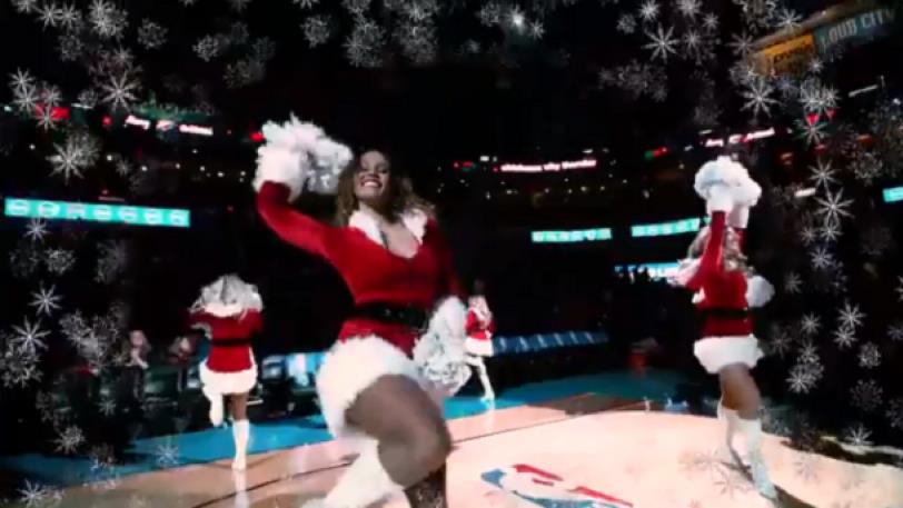 Εκπληκτικοί αγώνες γίνονται στο ΝΒΑ ανήμερα των Χριστουγέννων, με το Ουόριορς-Καβαλίερς να ξεχωρίζει
