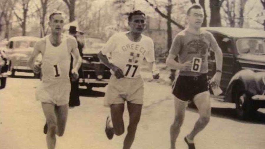 Ο δρομέας από τον Στατό της Πάφου, πέτυχε μια από τις μεγαλύτερες εκπλήξεις στην ιστορία του αθλητισμού, κερδίζοντας τον σπουδαιότερο Μαραθώνιο του κόσμου, όπου έτρεξε για να συλλέξει χρήματα και βοήθεια για την λιμοκτονούσα Ελλάδα