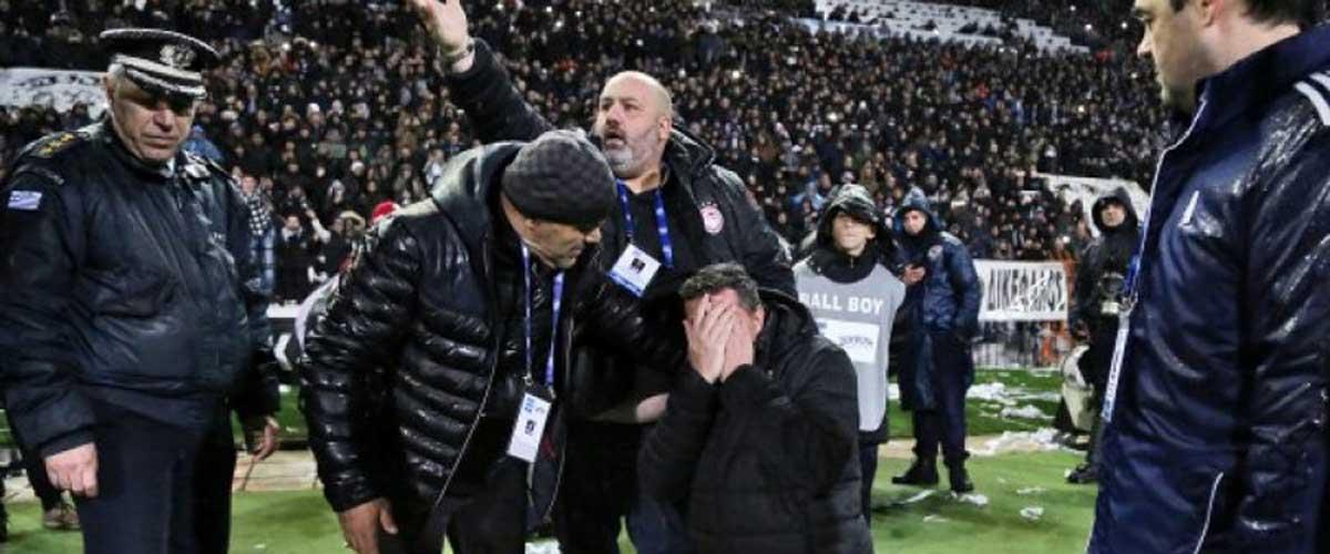 Διαβάστε τι αναφέρει -σύμφωνα με τον ΠΑΟΚ- το φύλλο αγώνα που συνέταξε ο Αλέξανδρος Αρετόπουλος για όσα συνέβησαν στην Τούμπα και προκάλεσαν τη μη τέλεση του ντέρμπι με τον Ολυμπιακό.
