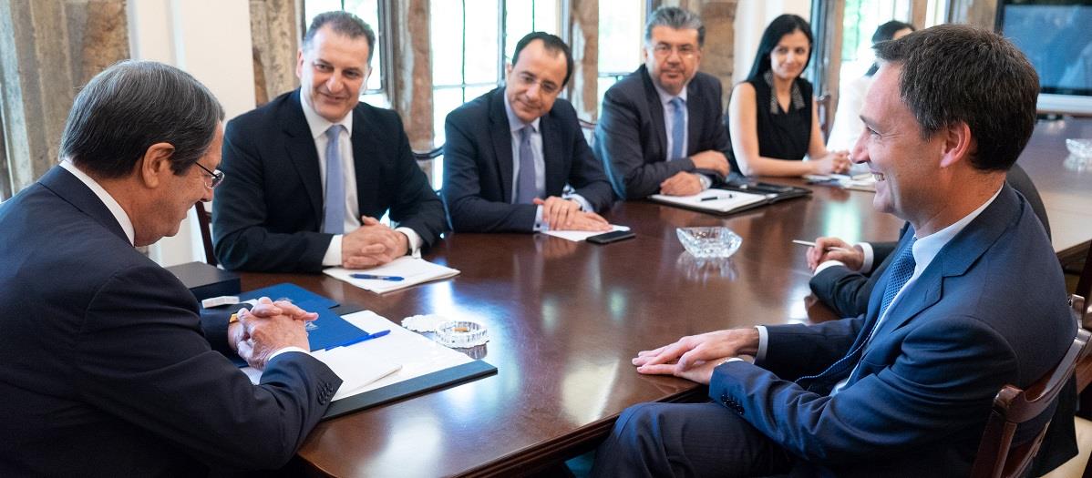 ΠΡΟΕΔΡΟΣ ΑΝΑΣΤΑΣΙΑΔΗΣ – ΠΕΡΙΦΕΡΕΙΑΚΟΣ ΔΙΕΥΘΥΝΤΗΣ TOTAL