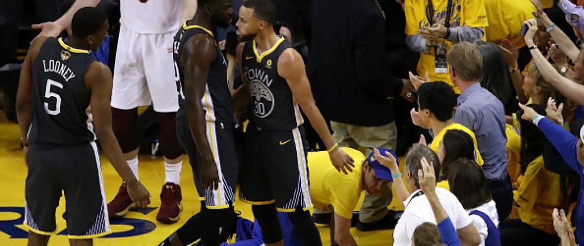 Το Γκόλντεν Στέιτ έφτασε εύκολα στη νίκη επί των Καβαλίερς με 122-103 και έκανε το 2-0