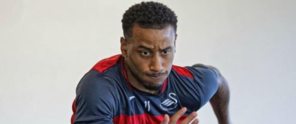 Για τον ταχύτατο μεσοεπιθετικό της Σουόνσι κινείται η Ένωση