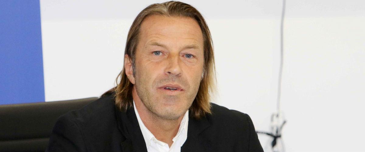 Η περιπέτεια που έζησε ο νέος προπονητής του ΑΠΟΕΛ με την υγεία της συζύγου του, Ελίσας, και τι λέει για τη νέα αρχή στους γαλαζοκιτρίνους