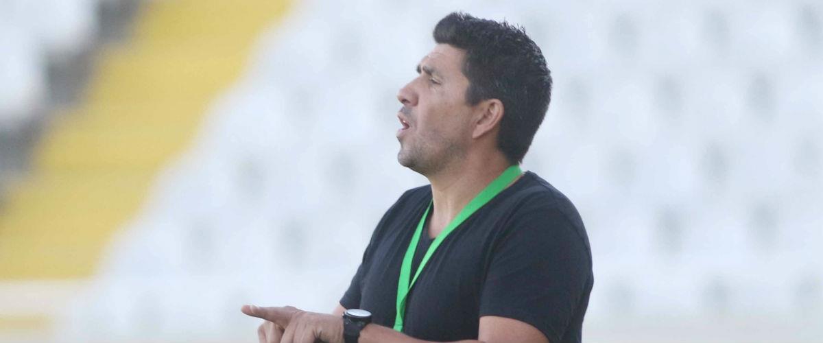 Η θέση του Ανχέλ Γκόμεθ είναι επισφαλής και ο ερχομός του Σταύρου Παπασταύρου στην Κύπρο θα κρίνει και το μέλλον του Ισπανού