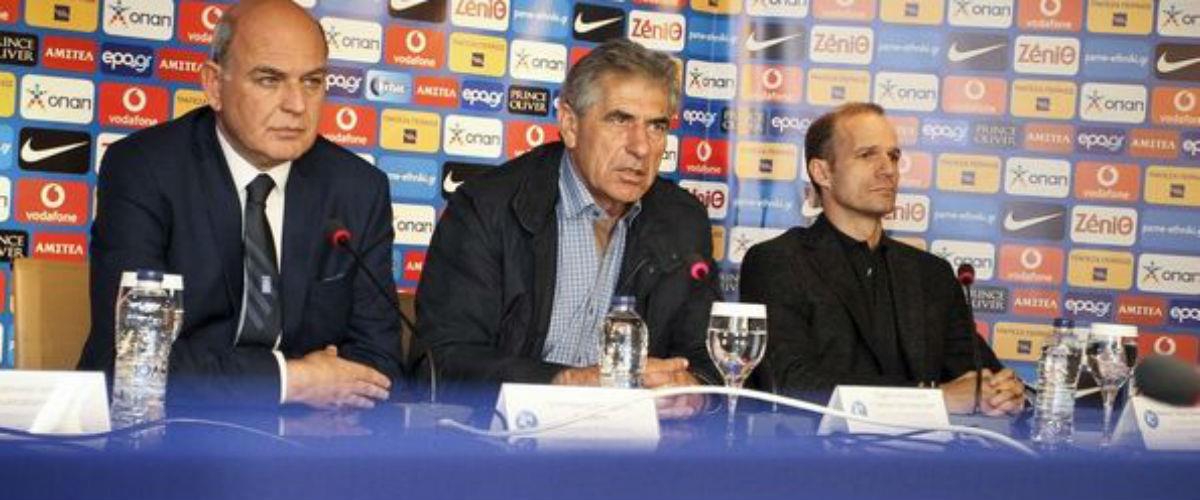 Ο Άγγελος Αναστασιάδης στην επίσημη παρουσίαση του ως προπονητής της Εθνικής Ελλάδος, έκανε έκκληση στον κόσμο να στηρίξει τη νέα προσπάθεια και ζήτησε από τους Έλληνες ποδοσφαιριστές να αντιληφθούν πως η Εθνική είναι πάνω απ' όλες τις ομάδες και με αυτή τη νοοτροπία να τους στέλνουν και οι προπονητές τους στο αντιπροσωπευτικό συγκρότημα