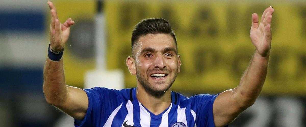 To πρόσωπο που κινείται στο στενό περιβάλλον του Ευθύμη Κουλούρη, διατηρεί ανοιχτό κανάλι επικοινωνίας με την Γουότφορντ κι έχει πετύχει ένα σιωπηρό deal με την αγγλική ομάδα.