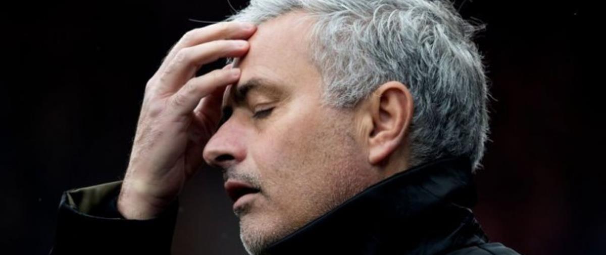 Μια ομάδα σε κρίση και ο Ιβηρας κάνει ό,τι μπορεί για να χάσει τα αποδυτήρια.