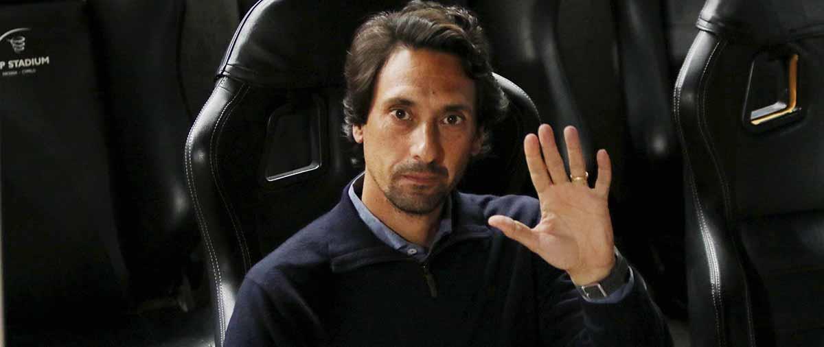 Παρελθόν και ο ντε Ντέους, σε αναζήτηση προπονητή (ξανά) ο σύλλογος της Αραδίππου