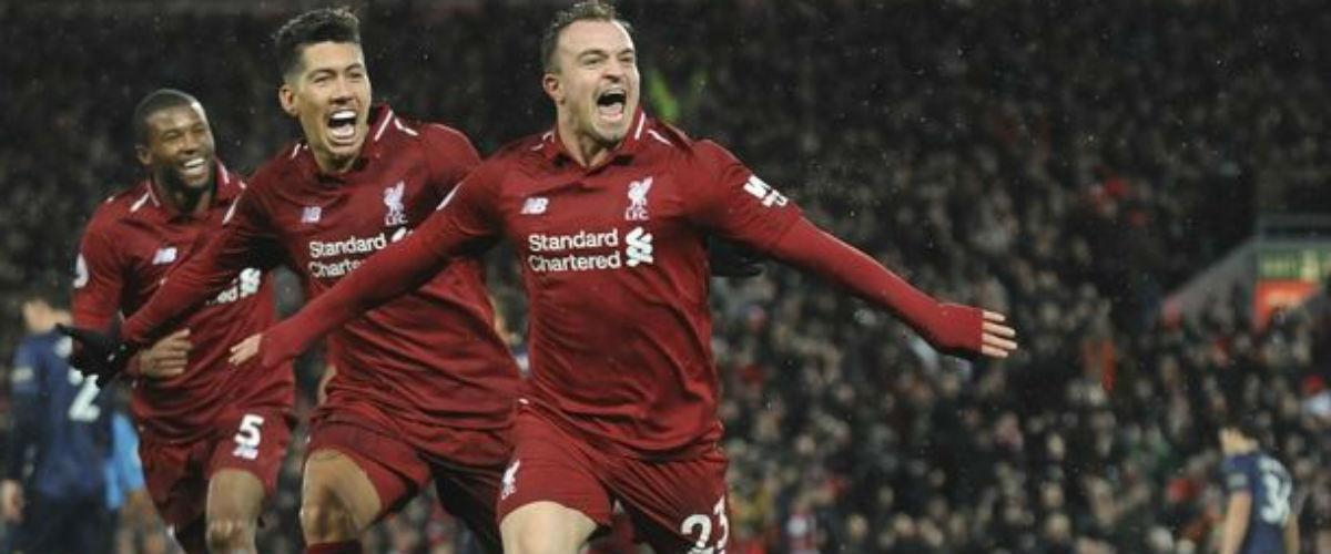 Πρώτη τη νίκη (3-1) της Λίβερπουλ επί της Γιουνάιτεντ μετά από πέντε χρόνια, πρώτη νίκη του Κλοπ κόντρα στους "Κόκκινους Διαβόλους" και οι "Reds" του Μερσεϊσάιντ βρίσκονται μόνοι πρώτοι και αήττητοι στην κορυφή της Premier