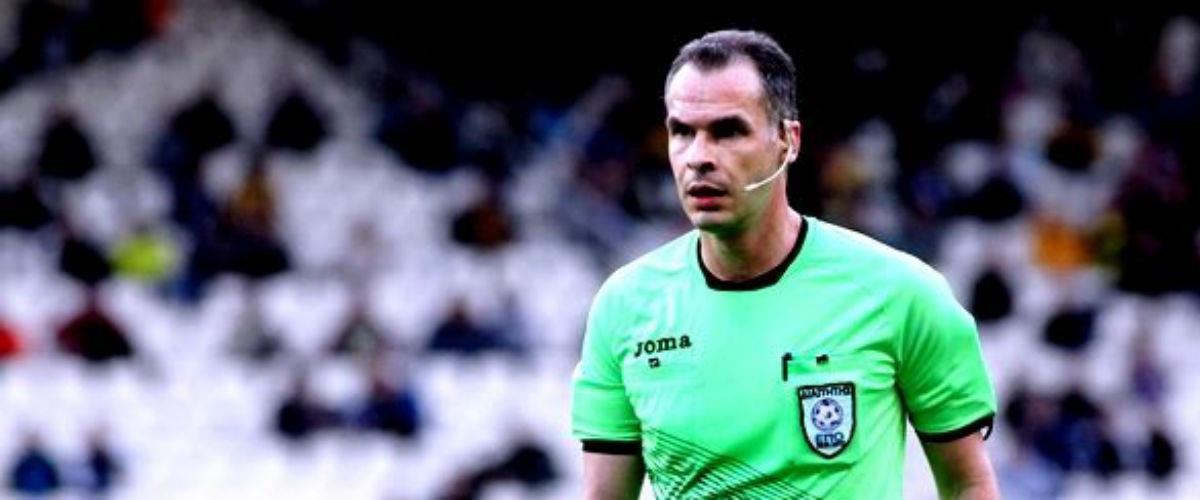 Θύμα δολοφονικής επίθεσης, όπως υποστήριξαν και οι γιατροί, έπεσε ο Θανάσης Τζήλος, στη Λάρισα το πρωί της Τετάρτης (19/12). Δείτε το χρονικό της επίθεσης στον Έλληνα διεθνή ρέφερι