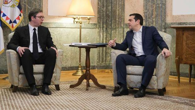 Κοινή υποψηφιότητα για τη διοργάνωση τόσο του Euro 2028, όσο και του Παγκοσμίου Κυπέλλου 2030 θα καταθέσουν οι Ελλάδα, Σερβία, Ρουμανία και Βουλγαρία, όπως ανακοίνωσε ο πρόεδρος της δεύτερης, Αλεκσάνταρ Βούτσιτς