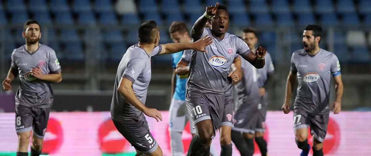 Οι υψηλές πτήσεις των «ερυθρολεύκων» και η άτυπη κούρσα με την Ανόρθωση