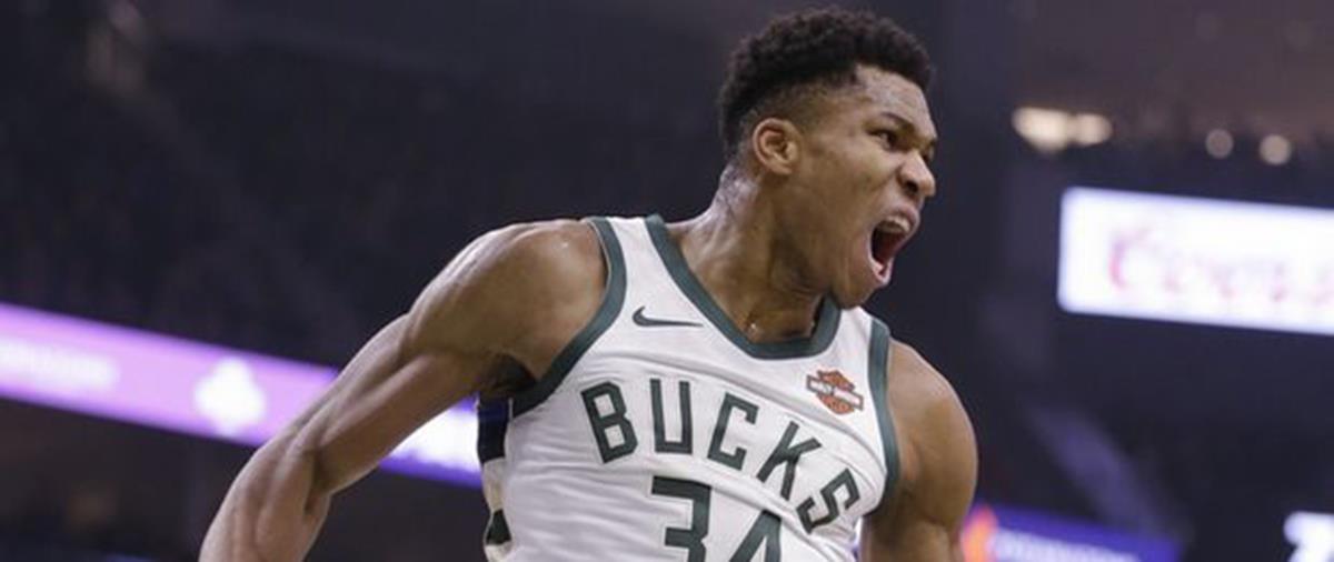 Ο Έλληνας διεθνής ξέσπασε μετά από ένα δυναμικό κάρφωμα στον αγώνα με τους Γουίζαρντς