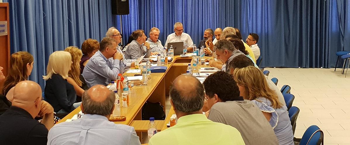 ΥΠΟΥΡΟΣ ΠΑΙΔΕΙΑΣ