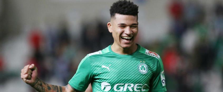 Η μία με τα.... λίγα λεφτά και η άλλη με καθόλου οικονομικά ανταλλάγματα