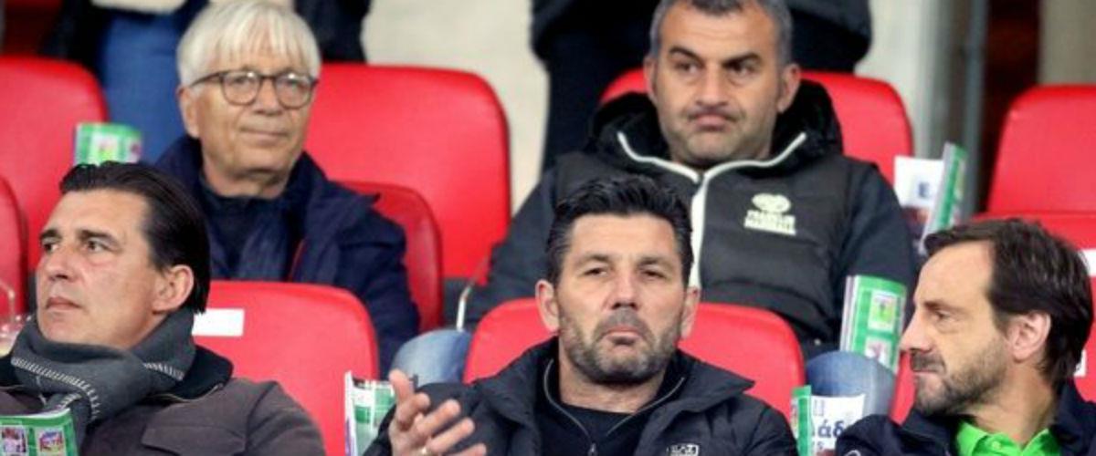 Γίναμε επισήμως μπάχαλο. Η Εθνική μετά το παιχνίδι με την Αρμενία, μετά τη νέα ταπεινωτική ήττα έγινε Big Brother. Η εικόνα του Παπασταθόπουλου, η δύσκολη θέση του Μπασινά και η επόμενη μέρα με Ουζουνίδη ή Δέλλα