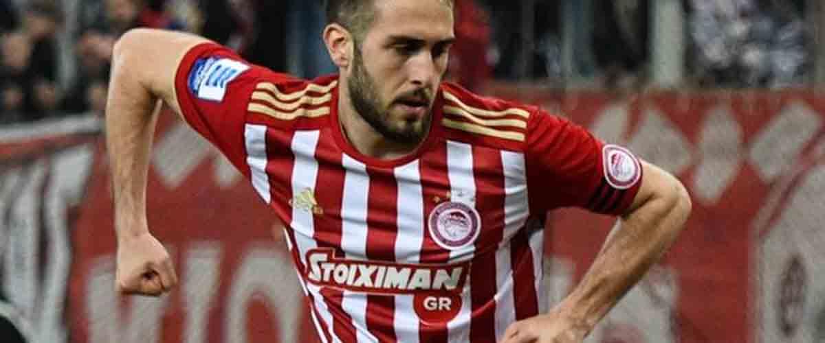 Εν αναμονή του τελικού ραντεβού με τη διοίκηση του Ολυμπιακού για την επέκταση του συμβολαίου του ο Κώστας Φορτούνης βγήκε από τα ρούχα του διαβάζοντας ότι... περιμένει τον Μάρκους Μπεργκ!