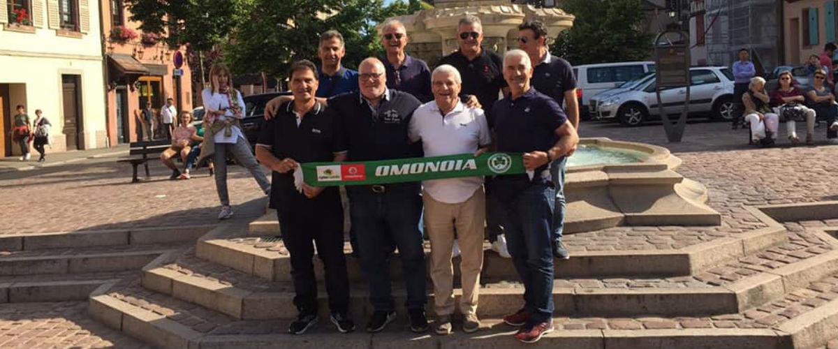 Οι παλαίμαχοι ποδοσφαιριστές των πρασίνων πήγαν ομαδικώς για διακοπές και φωτογραφήθηκαν… όπως παλιά!