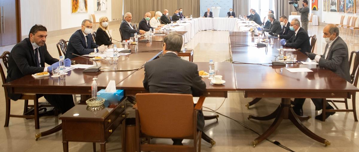 ΠτΔ – Σύσκεψη με Πρόεδρο Βουλής, Δι