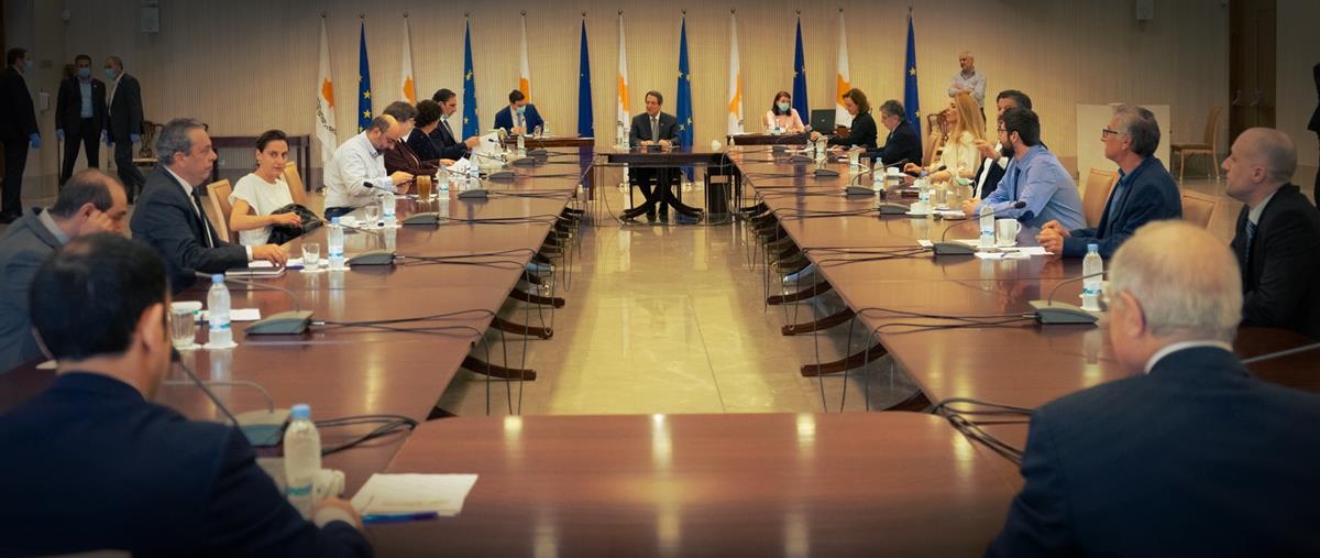 ΠτΔ – Σύσκεψη με Επιδημιολογική Ομ