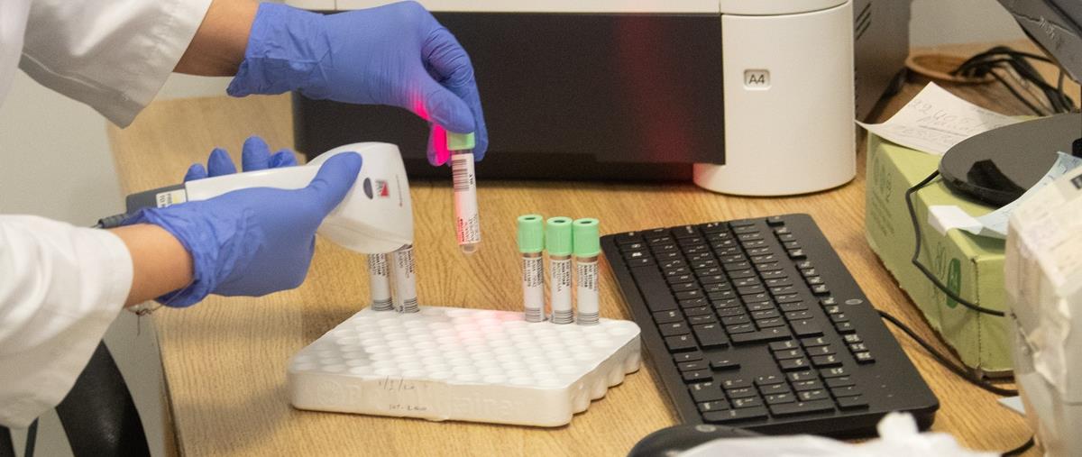 ΙΑΤΡΙΚΟ ΚΑΙ ΝΟΣΗΛΕΥΤΙΚΟ ΠΡΟΣΩΠΙΚΟ ΣΤΟΝ ΑΓΩΝΑ ΚΑΤΑ ΤΟΥ ΚΟΡΩΝΟΪΟΥ