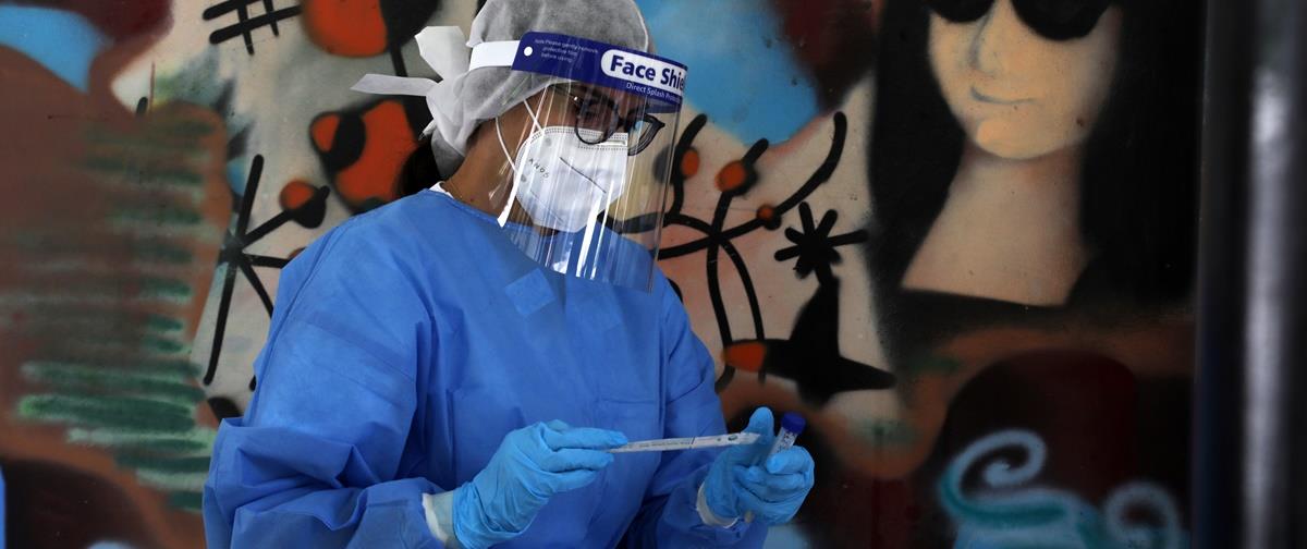 ΔΕΙΓΜΑΤΟΛΗΠΤΙΚΟΣ ΕΛΕΓΧΟΣ ΓΙΑ ΤΟΝ ΚΟΡΩΝΟΪΟ ΣΕ ΣΧΟΛΕΙΑ