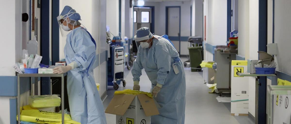 ΓΕΝΙΚΟ ΝΟΣΟΚΟΜΕΙΟ ΛΕΥΚΩΣΙΑΣ ΜΑΧΗ ΓΙΑΤΡΩΝ ΝΟΣΗΛΕΥΤΩΝ ΜΕ ΤΟΝ ΚΟΡΩΝΟΪΟ