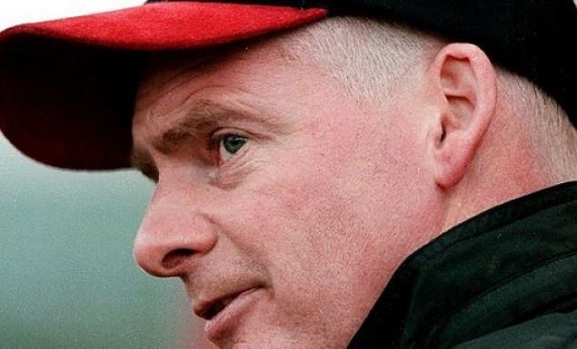 Ακριβώς πριν από 34 χρόνια, Μεγάλη Βρετανία και Αργεντινή θα έρχονταν σε πολεμική σύγκρουση για τα Νησιά Φώκλαντ, μία ανάσα από τη Γη του Πυρρός. Η ιστορία του Άγγλου στρατιώτη Φιλ Σταντ, ο οποίος επέστρεψε από τον πόλεμο για να παίξει ποδόσφαιρο σε 20 διαφορετικές ομάδες.
