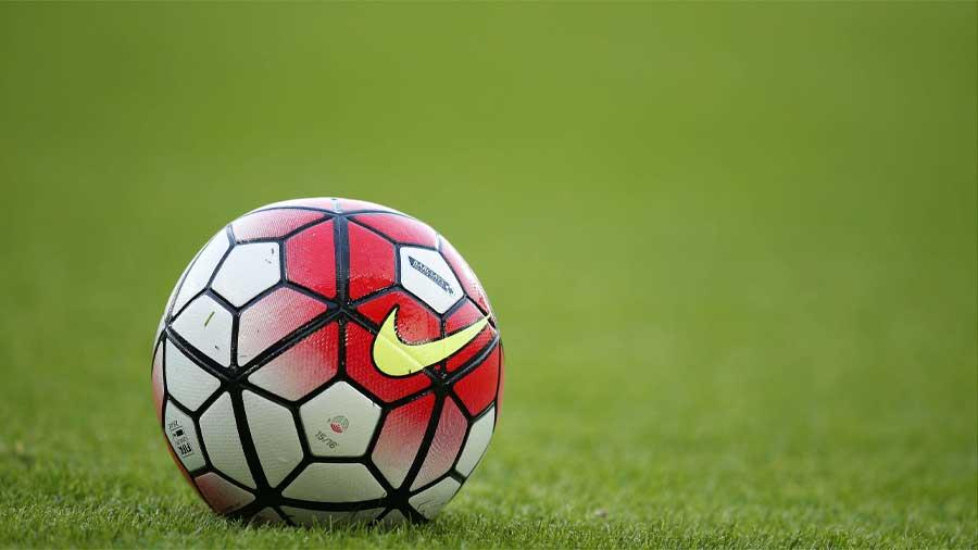 Τότεναμ - Μάντσεστερ Γιουνάιτεντ και Μίλαν - Γιουβέντους τα μεγάλα ματς του Σαββατοκύριακου στην Ευρώπη, δύσκολες αποστολές για Μπαρτσελόνα και Ατλέτικο. Δείτε αναλυτικά το πρόγραμμα.