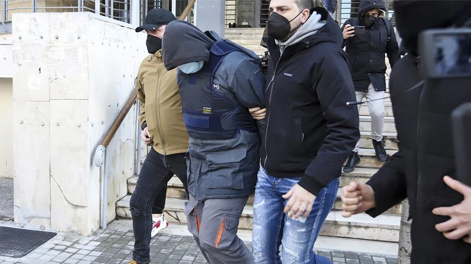 4134636532715837 image