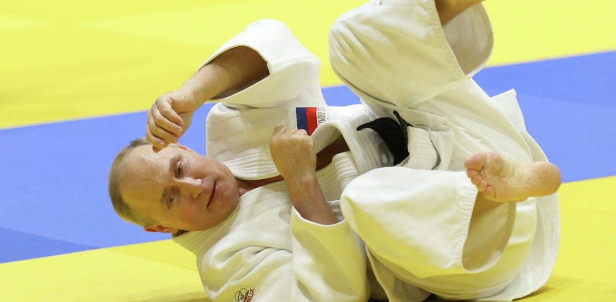 4154790461578986 1200x0